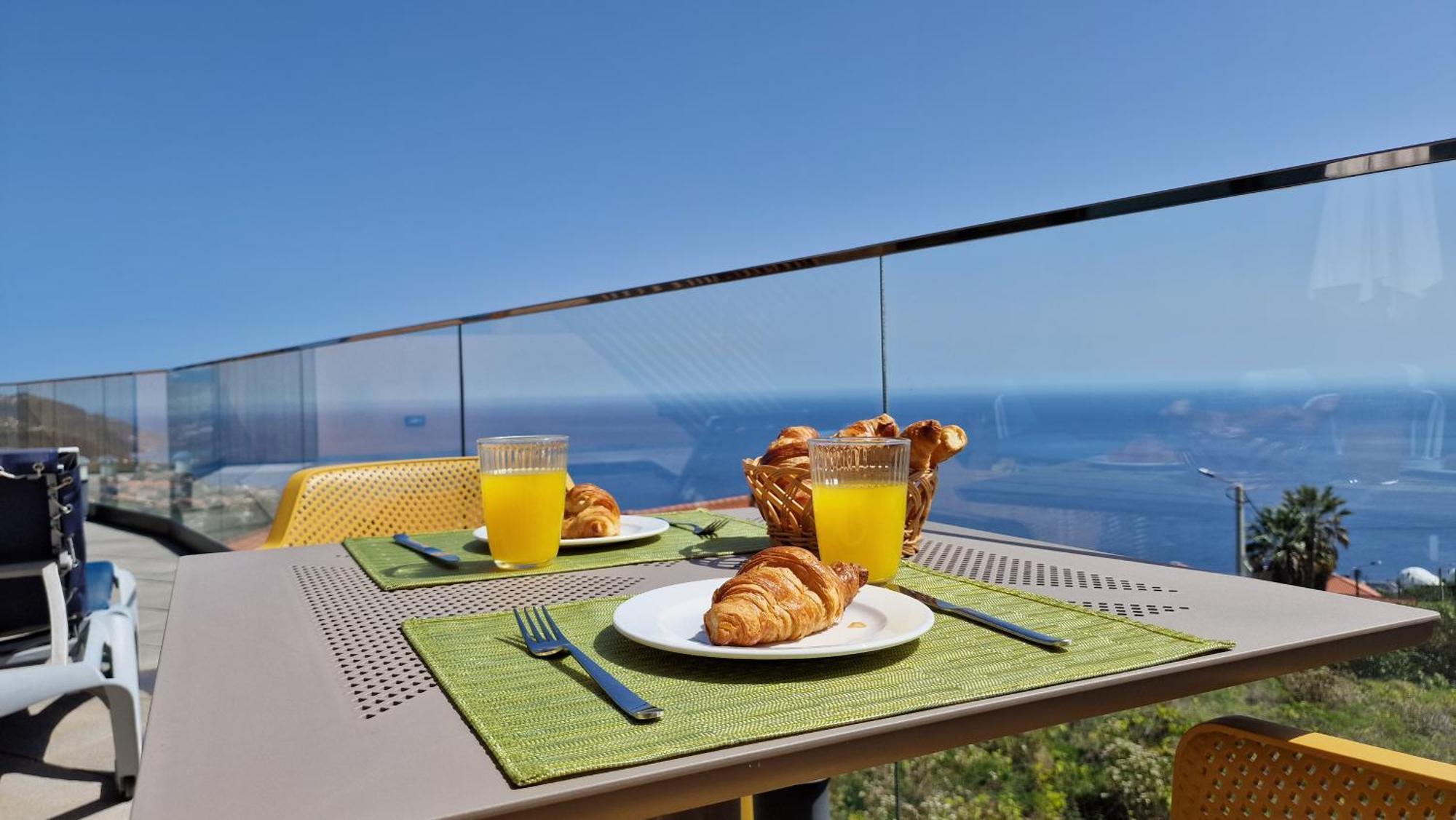 Eden Sun - A Modern Luxury Villa With A Panoramic View 프라제르스 외부 사진